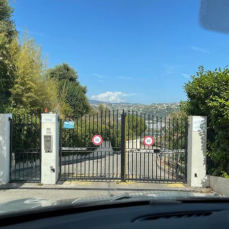 Les Bastides De Gauguin Lägenhet Saint-Laurent-du-Var Exteriör bild